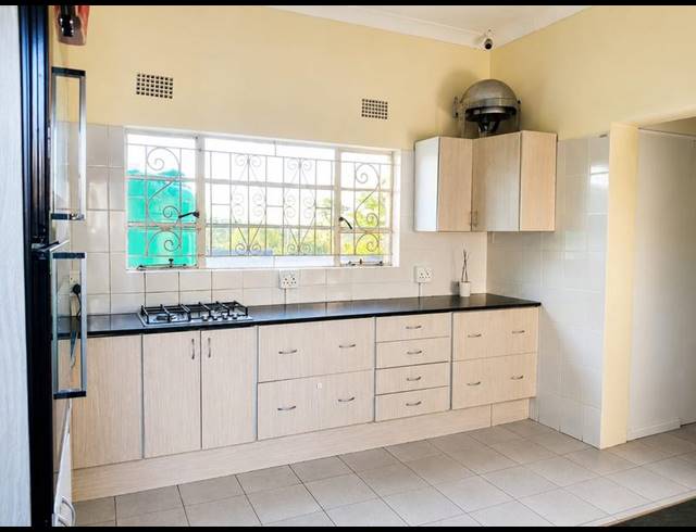 1 BEDROOM PROPERTY TO RENT IN MTHATHA CENTRAL
